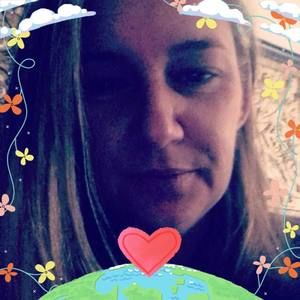 Meet your Posher, Justine